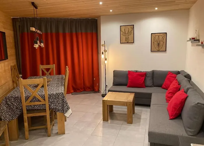 Myhome - Genepis 36 - Super T4 8 Pax Skis Aux Pieds - Val Claret